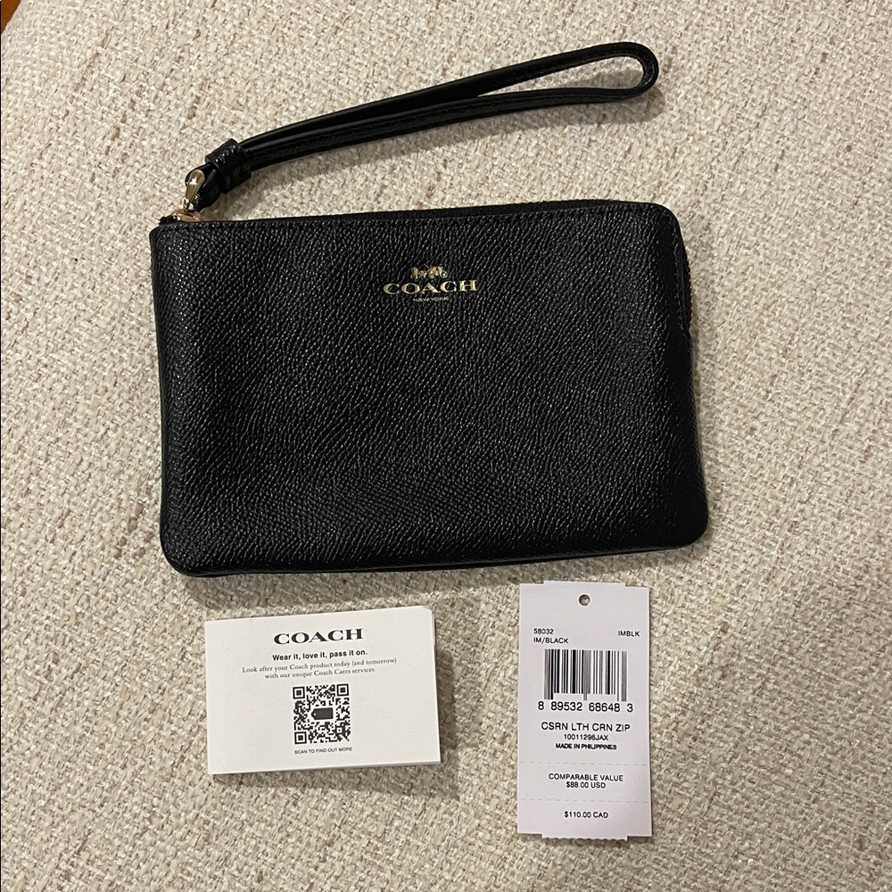 Coach Black Leather Wristlet